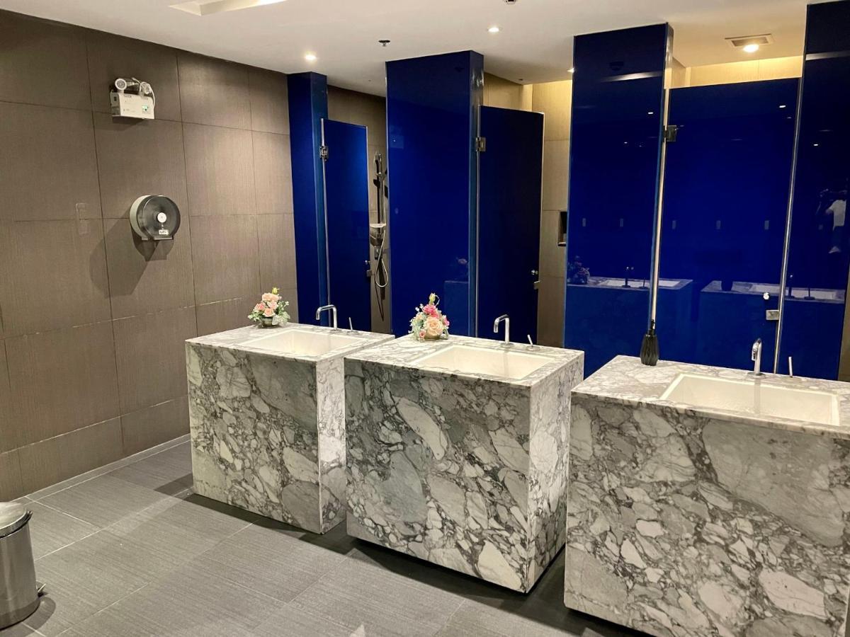 Best Location Condo With Swimming Pool, Gym, Sauna, Washing Mashine, Fast Internet In Central Of Паттайя Экстерьер фото